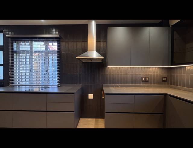 3 BEDROOM APARTMENT FOR SALE IN MUSGRAVE